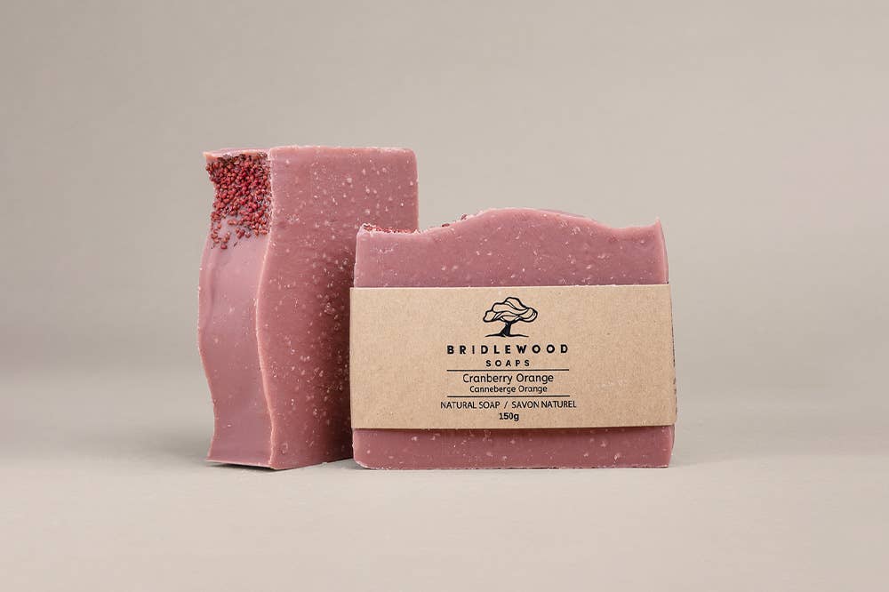 Savon à la canneberge et à