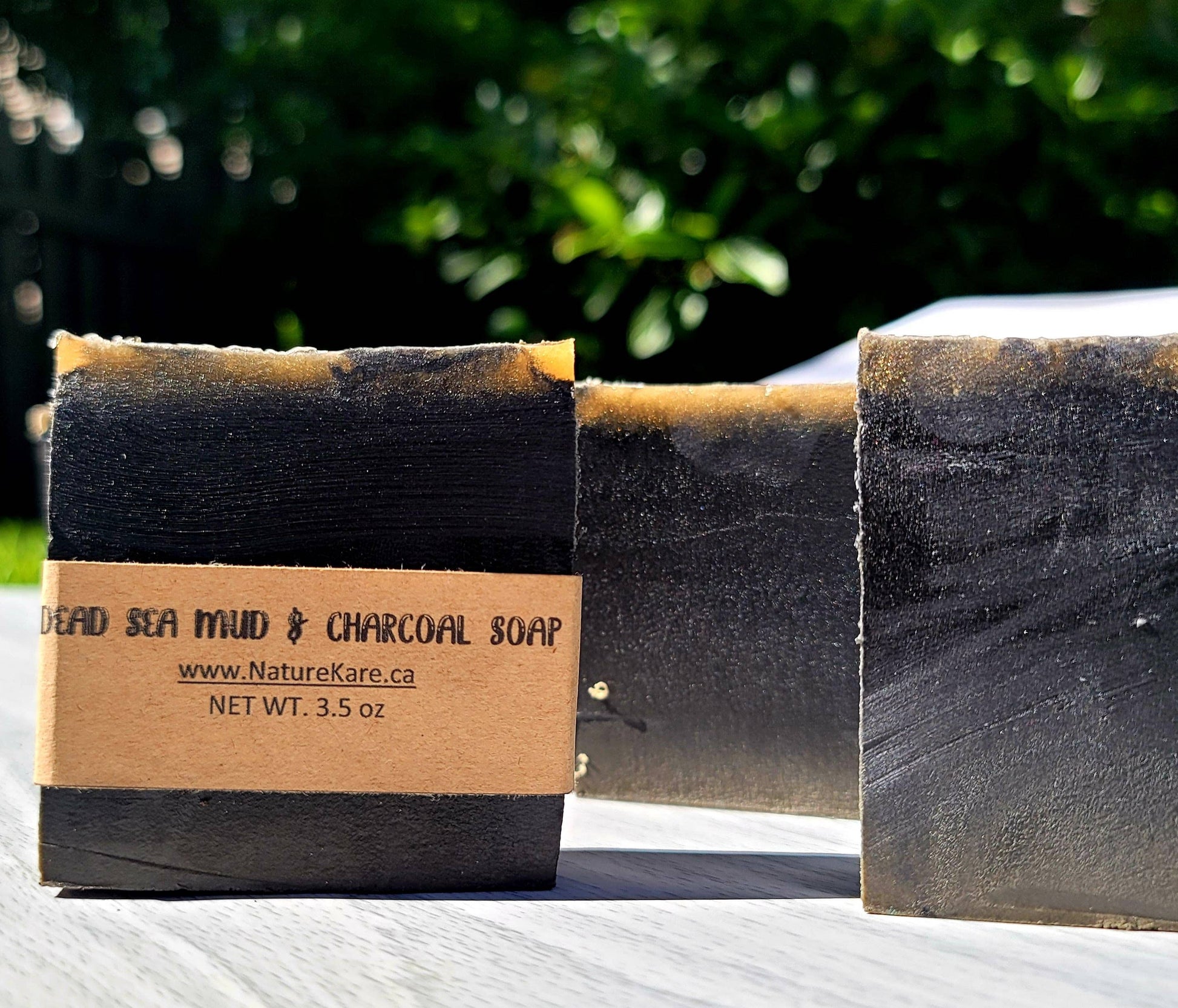 Savon à la boue et au charbon de la mer Morte
