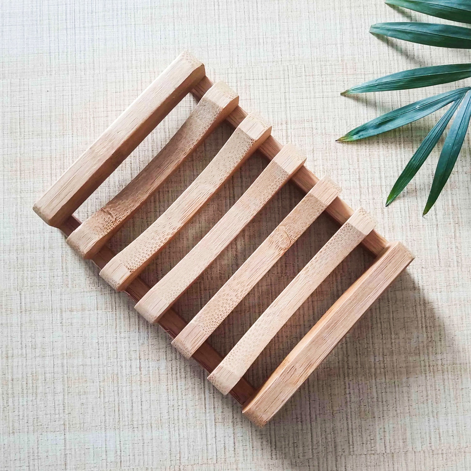 Natural Bamboo Soap Dish - Zero Waste Biodegradable Soap Tray - Plastic Free Soap Lift-1